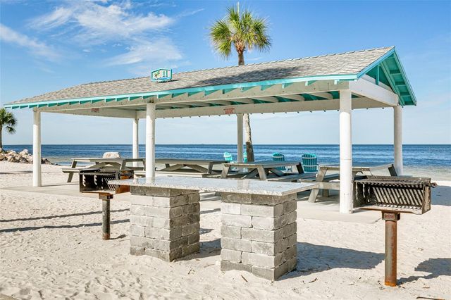 5105 PELICAN DRIVE, New Port Richey, FL 34652