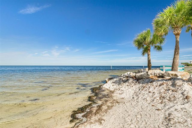 5105 PELICAN DRIVE, New Port Richey, FL 34652