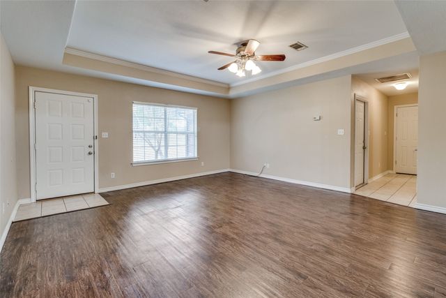 454 E Fulton Street, Van Alstyne, TX 75495