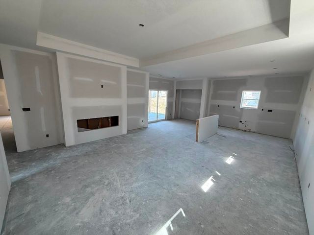 8986 E Joshua St, Bel Aire, KS 67226