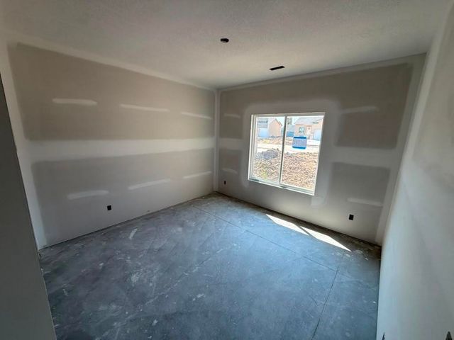 8986 E Joshua St, Bel Aire, KS 67226