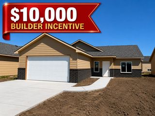 8986 E Joshua St, Bel Aire, KS 67226