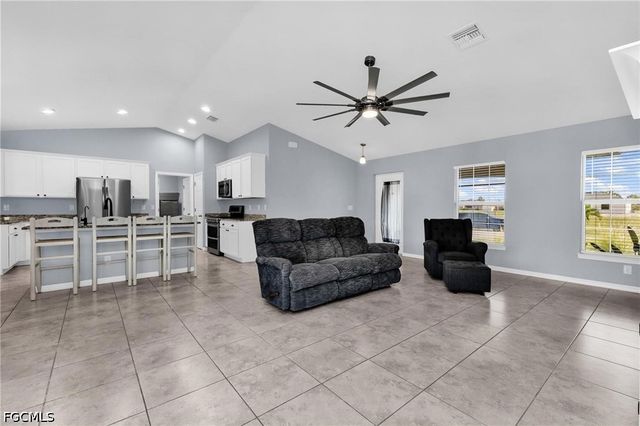 2926 NW 25th ST, Cape Coral, FL 33993