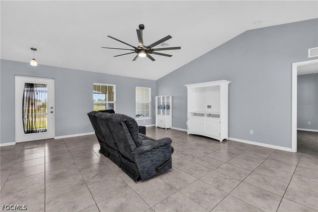 2926 NW 25th ST, Cape Coral, FL 33993