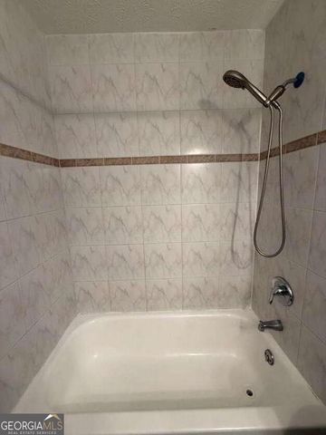 804 Emerald Forest Circle, Lawrenceville, GA 30044