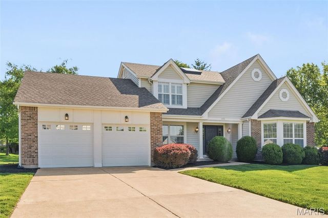 1656 Waldens Meadow Court, Ellisville, MO 63011
