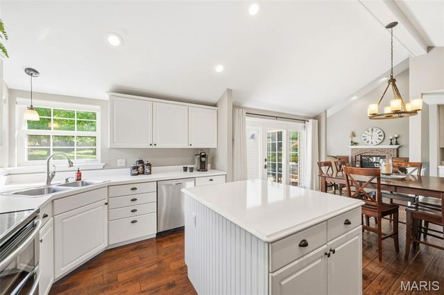 1656 Waldens Meadow Court, Ellisville, MO 63011