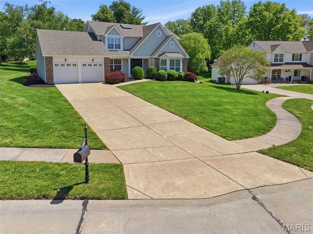 1656 Waldens Meadow Court, Ellisville, MO 63011