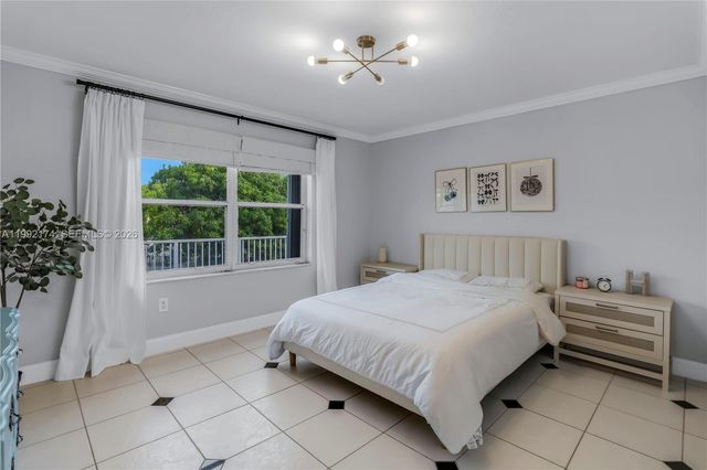 15862 SW 24th St, Miramar, FL 33027