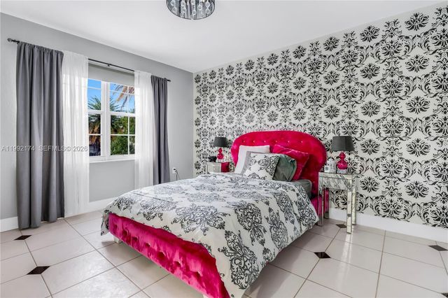 15862 SW 24th St, Miramar, FL 33027