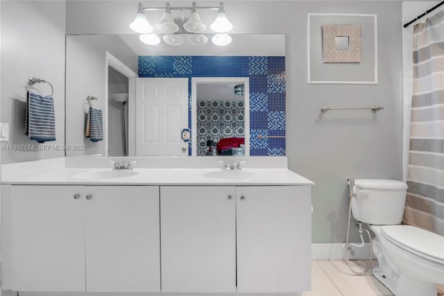 15862 SW 24th St, Miramar, FL 33027