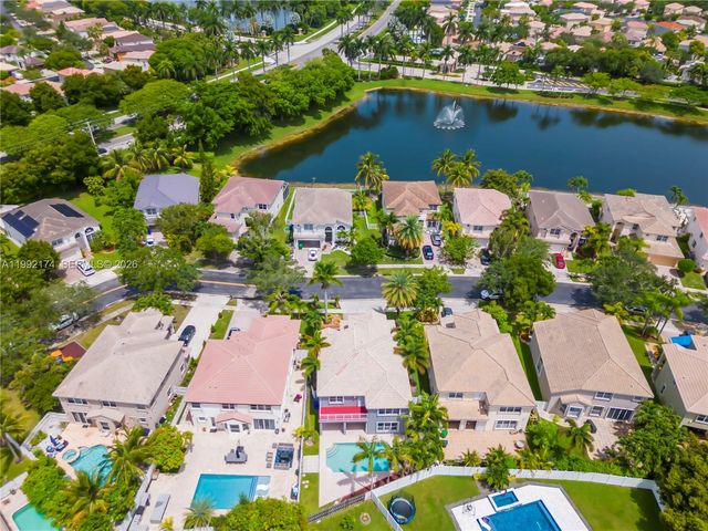 15862 SW 24th St, Miramar, FL 33027