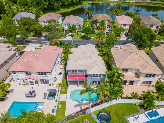 15862 SW 24th St, Miramar, FL 33027