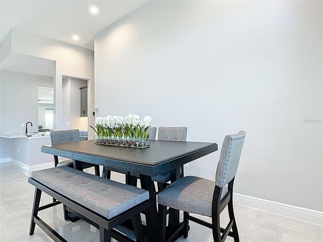 3586 RECURVE CIRCLE, Sarasota, FL 34240