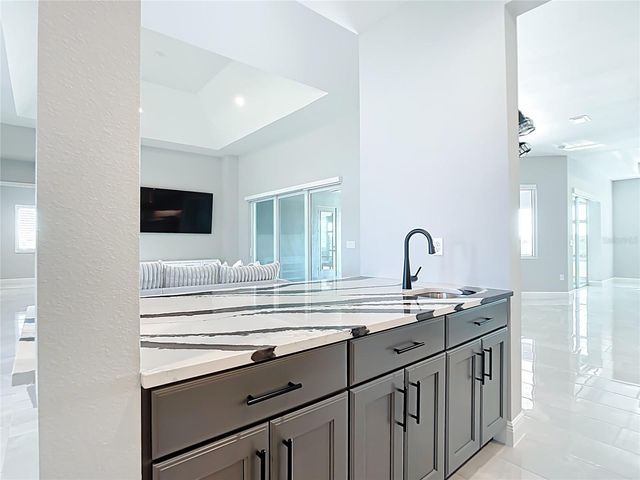 3586 RECURVE CIRCLE, Sarasota, FL 34240