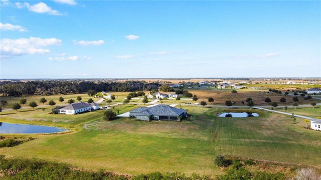 3586 RECURVE CIRCLE, Sarasota, FL 34240