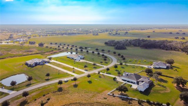 3586 RECURVE CIRCLE, Sarasota, FL 34240