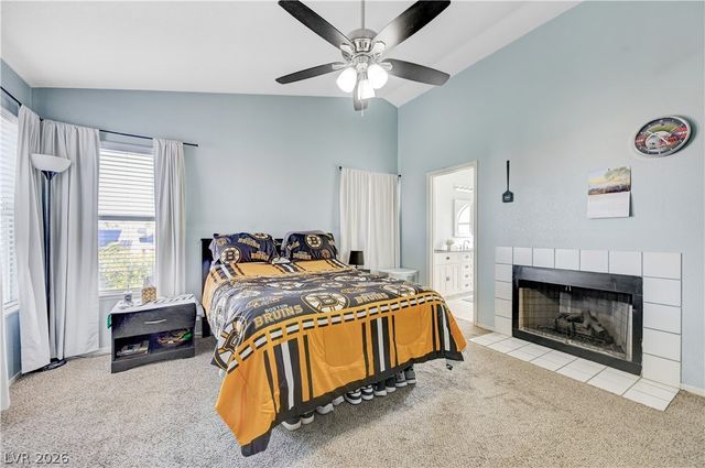 14 Barton Spring Circle, Henderson, NV 89074