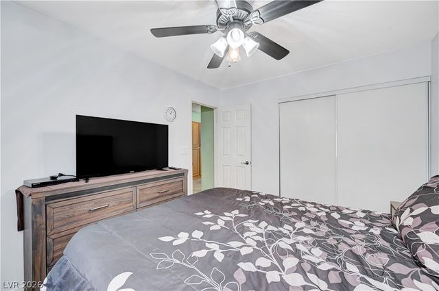 14 Barton Spring Circle, Henderson, NV 89074