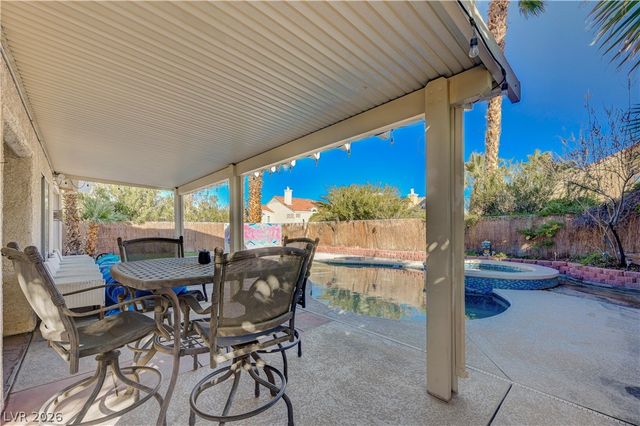 14 Barton Spring Circle, Henderson, NV 89074