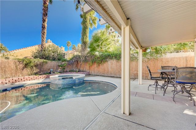 14 Barton Spring Circle, Henderson, NV 89074