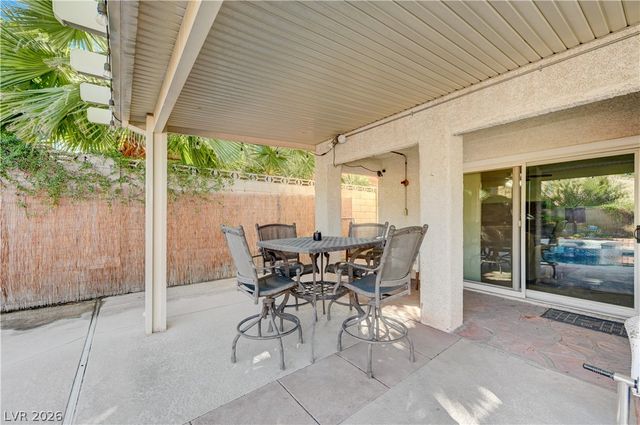 14 Barton Spring Circle, Henderson, NV 89074