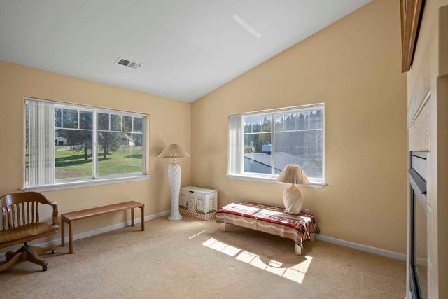 4127 S Sullivan Rd, Veradale, WA 99037