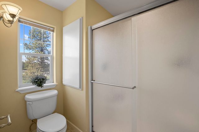 4127 S Sullivan Rd, Veradale, WA 99037