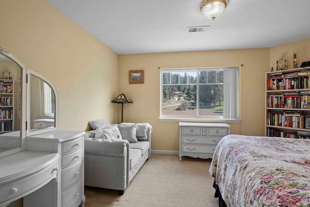 4127 S Sullivan Rd, Veradale, WA 99037