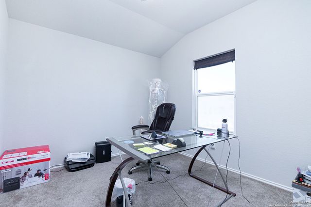 4614 Heathers Cross, St Hedwig, TX 78152