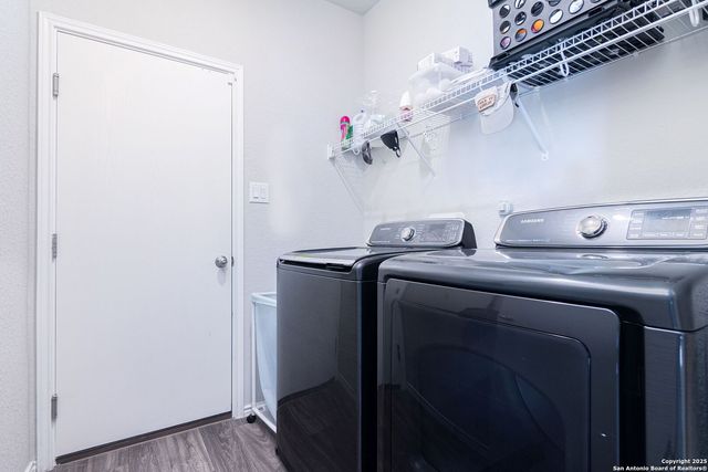 4614 Heathers Cross, St Hedwig, TX 78152