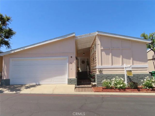 1550 Rimpau 132, Corona, CA 92881