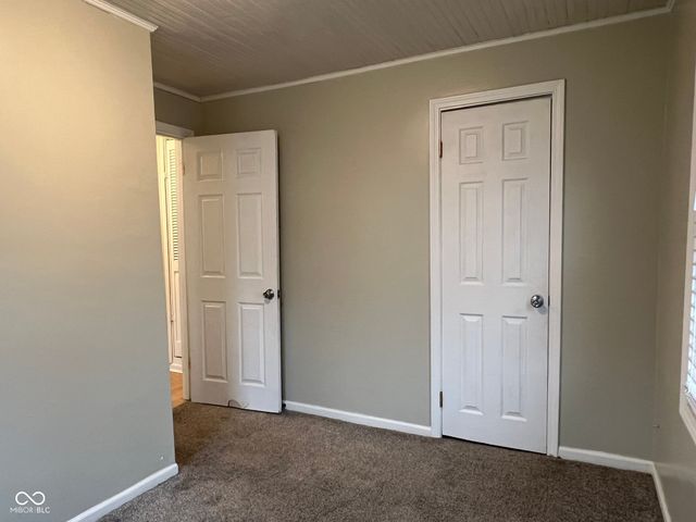 51 S Brooks Street, Columbus, IN 47201