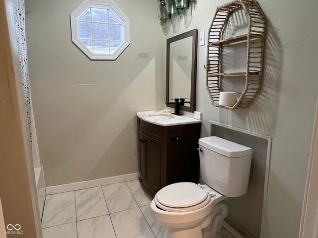 51 S Brooks Street, Columbus, IN 47201