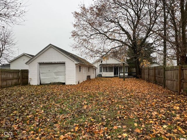 51 S Brooks Street, Columbus, IN 47201