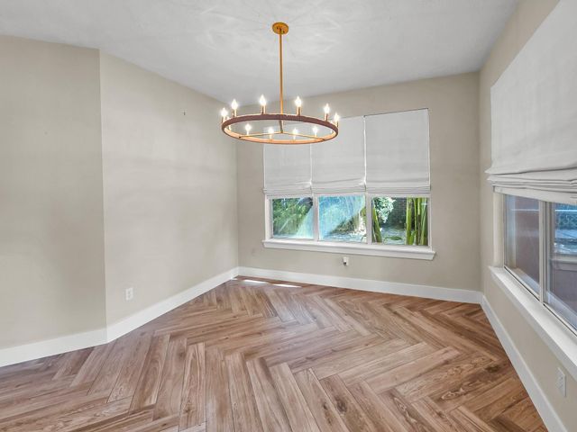 11211 S Country Club Green Drive, Tomball, TX 77375