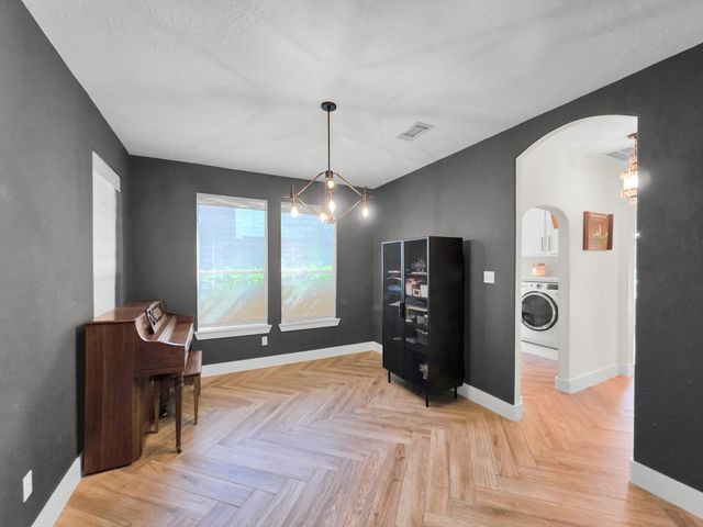 11211 S Country Club Green Drive, Tomball, TX 77375