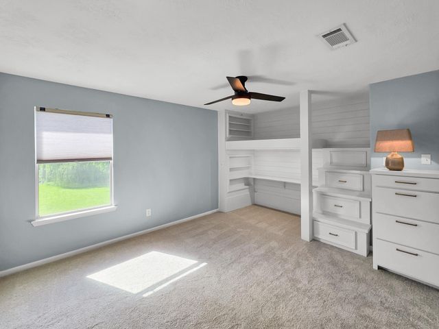 11211 S Country Club Green Drive, Tomball, TX 77375