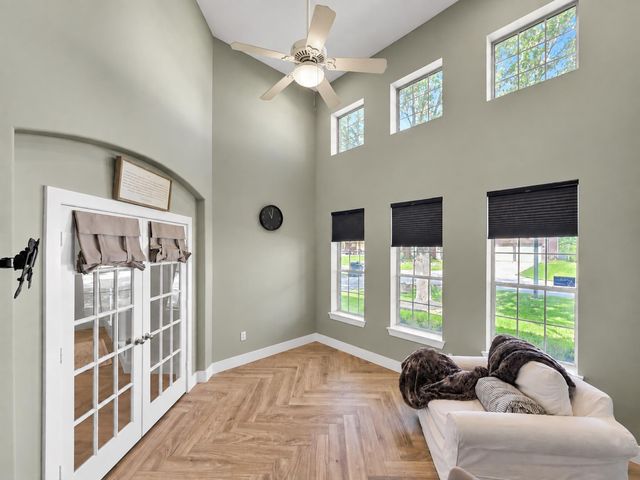 11211 S Country Club Green Drive, Tomball, TX 77375