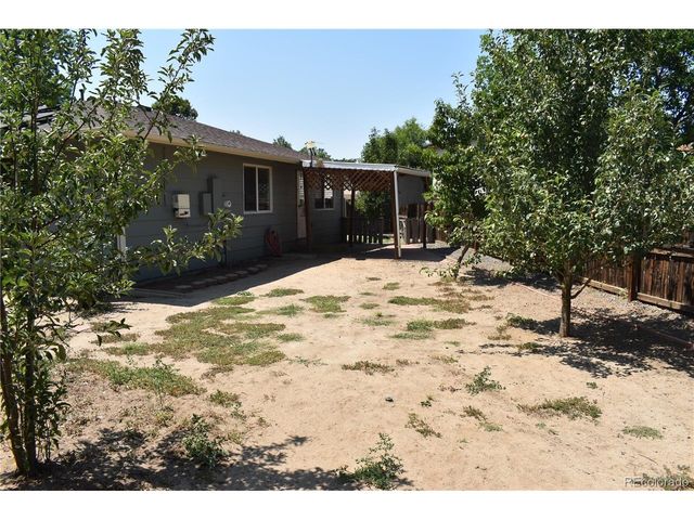 1650 Biscay Cir, Aurora, CO 80011
