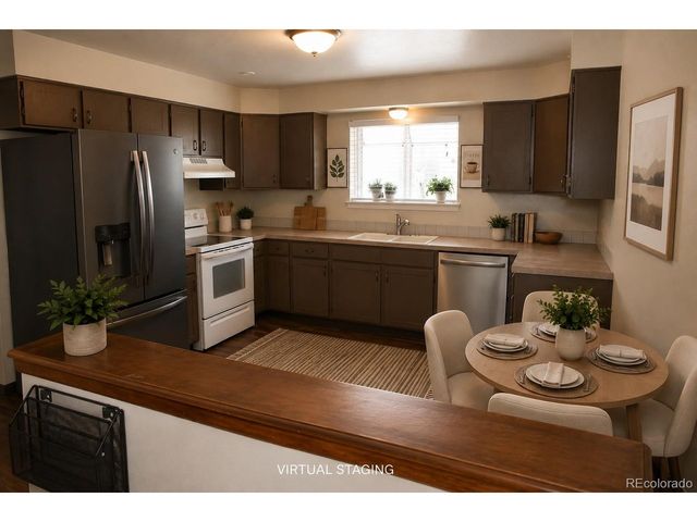 1650 Biscay Cir, Aurora, CO 80011