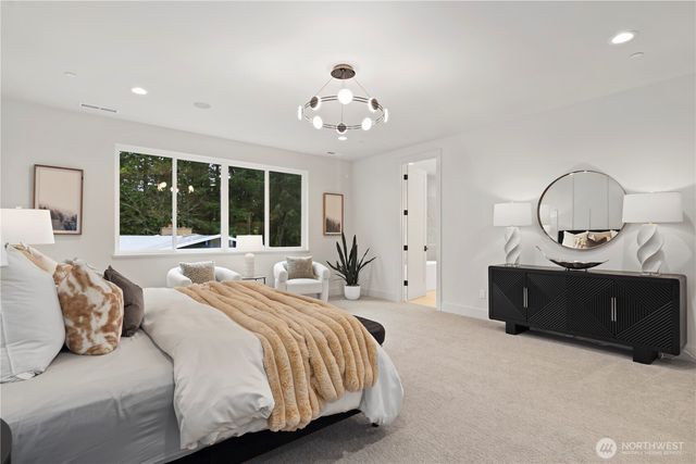 13310 NE 112th Place, Redmond, WA 98052