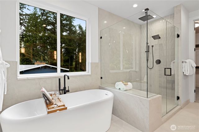 13310 NE 112th Place, Redmond, WA 98052