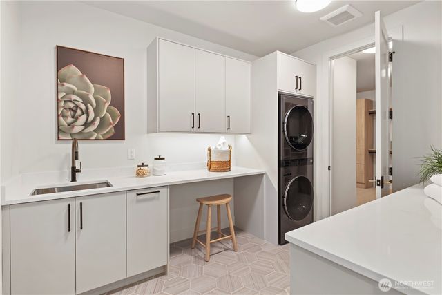 13310 NE 112th Place, Redmond, WA 98052