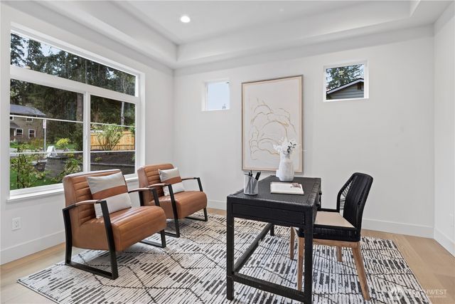 13310 NE 112th Place, Redmond, WA 98052