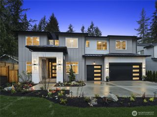 13310 NE 112th Place, Redmond, WA 98052