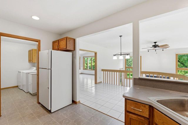 3519 Nagawicka ROAD, Hartland, WI 53029