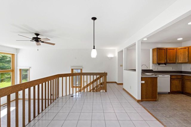 3519 Nagawicka ROAD, Hartland, WI 53029