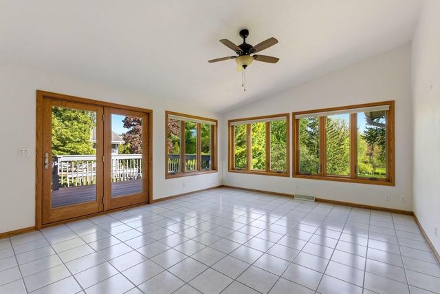 3519 Nagawicka ROAD, Hartland, WI 53029