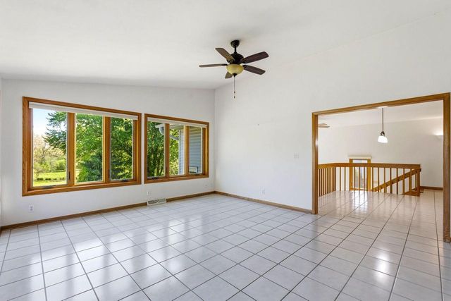 3519 Nagawicka ROAD, Hartland, WI 53029
